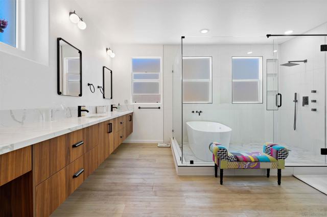 550 Echo Lane, San Marcos CA: https://media.crmls.org/mediaz/80aeaa29-26e4-4cb2-99fd-07b87ea6aca1.jpg