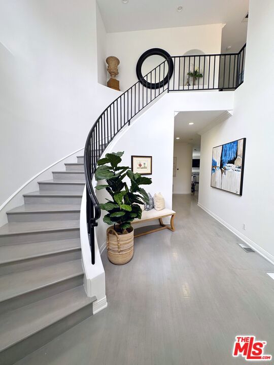 Image 15 of 73 For 723 10th Street