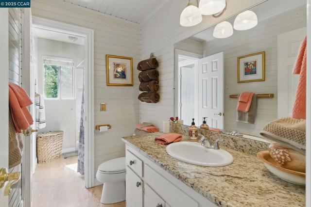 3648 Morgan Territory Rd, Clayton CA: https://media.crmls.org/mediaz/80af7627-187f-4909-b1c0-2ebcfd58fcfe.jpg