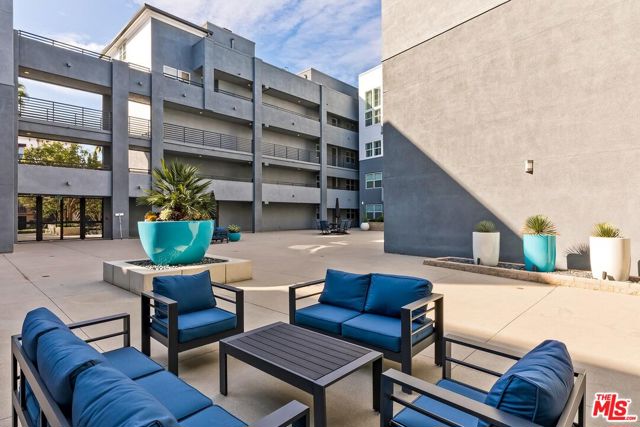 7100 Playa Vista Drive, 421 photo 3