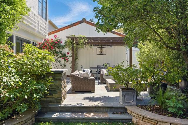 540 Parrott Drive, San Mateo CA: https://media.crmls.org/mediaz/80b06757-3ff7-4174-95fe-21a7fc8c4bc6.jpg