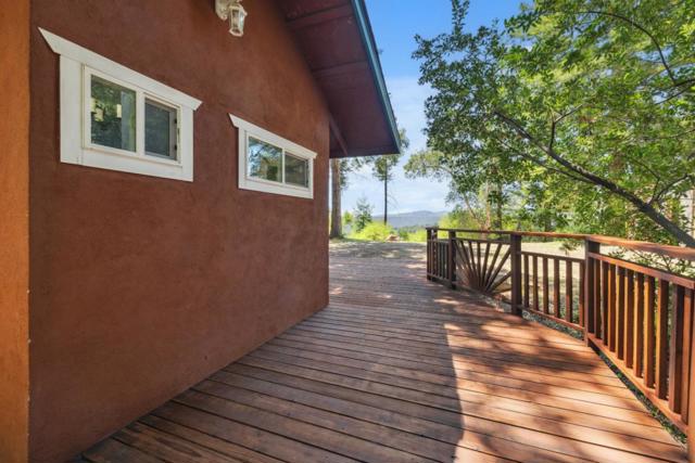 1 Wedwood Widge Way, Boulder Creek CA: https://media.crmls.org/mediaz/80b11d4e-e87f-4253-a9f3-51e99554d865.jpg