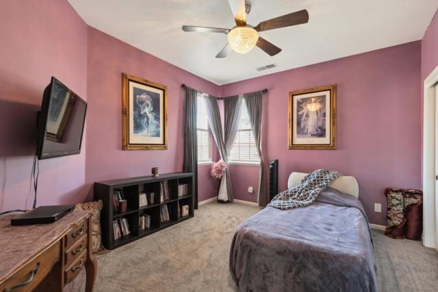 7355 Edgewater Street, Chowchilla CA: https://media.crmls.org/mediaz/80b1c920-2adc-41c1-867f-6f726ed766b8.jpg
