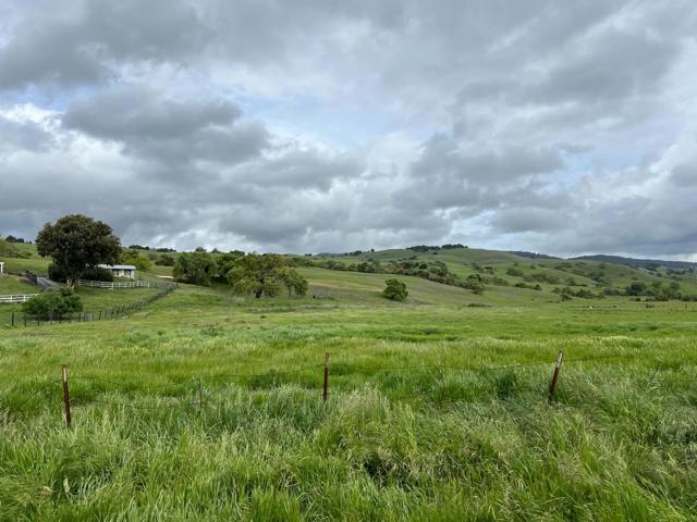 0 Lesley Lane, San Martin CA: https://media.crmls.org/mediaz/80b2dbf7-1013-4615-aef9-8d53eaa9bba0.jpg