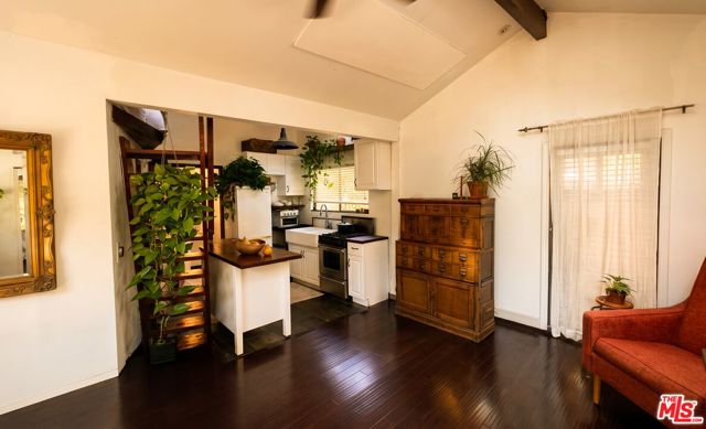 3 Bed Home for Sale in Topanga, California