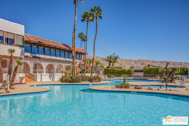 64285 Spyglass Avenue, Desert Hot Springs CA: https://media.crmls.org/mediaz/80b42b5e-5d7b-4071-9498-4fd6bb43bdde.jpg