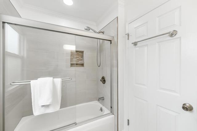 Image 30 of 62 For 2296 Bryant Street
