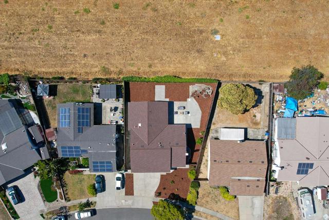 5953 Bellflower Drive, Newark CA: https://media.crmls.org/mediaz/80b4a15a-bd90-4a66-9151-6424b242873b.jpg