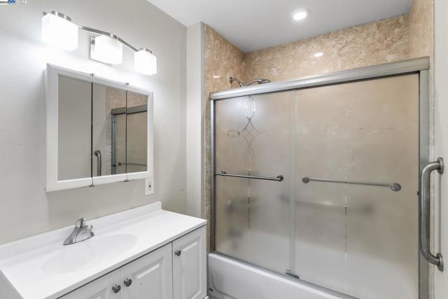 1128 Verona Ave, Livermore CA: https://media.crmls.org/mediaz/80b4e5f9-5165-496e-bbb5-dcaaddb990b0.jpg