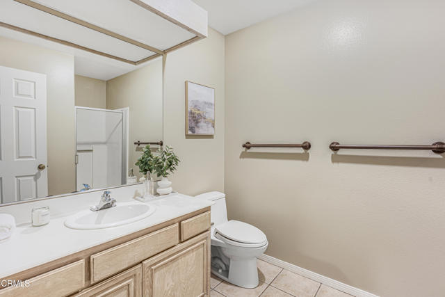 Detail Gallery Image 16 of 27 For 6004 Rothko Ln, Simi Valley,  CA 93063 - 2 Beds | 2 Baths