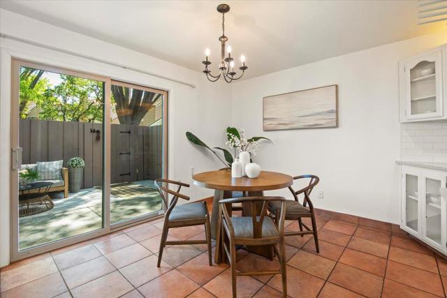 2650 Kentworth Way, Santa Clara CA: https://media.crmls.org/mediaz/80b7a6e5-450e-40e6-aebd-98b84204dda6.jpg