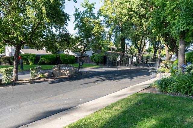 3350 M Street, Merced CA: https://media.crmls.org/mediaz/80b835c6-b42f-4b9c-958b-51d7552866fc.jpg