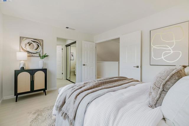 636 Praderia Cir, Fremont CA: https://media.crmls.org/mediaz/80b841ef-acc8-4367-a628-cd2e8dcab59c.jpg