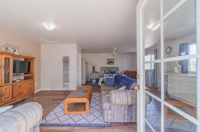 8631 Woodland Heights Court, Salinas CA: https://media.crmls.org/mediaz/80b8cfa9-6a0d-4bf8-9c8f-a6a140f82694.jpg