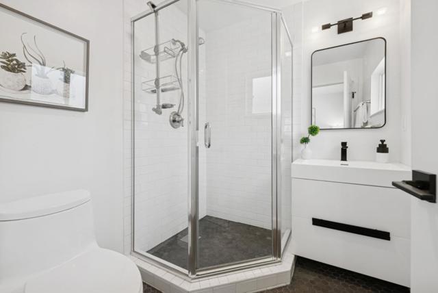 114 Hollywood Avenue, San Jose CA: https://media.crmls.org/mediaz/80b940d0-0685-4ee4-8ac0-cdcc0436094a.jpg