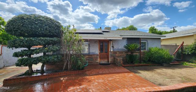 1524 Coronel Street, San Fernando CA: https://media.crmls.org/mediaz/80b9c694-554f-4d05-b92e-b356bba9c6a6.jpg