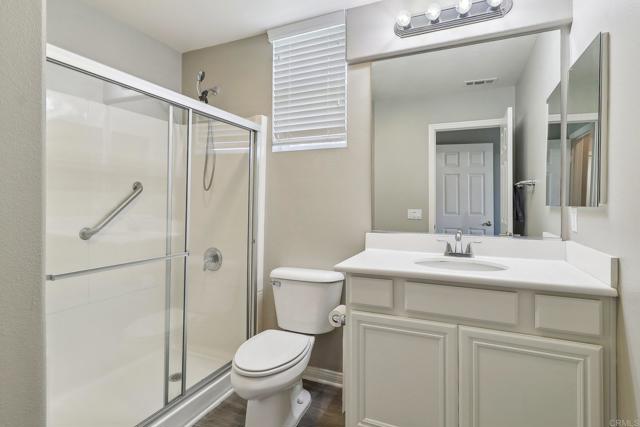 31332 Bluebeech Court, Temecula CA: https://media.crmls.org/mediaz/80ba1c95-6eb1-407f-b9c0-c4aa2ad80be5.jpg