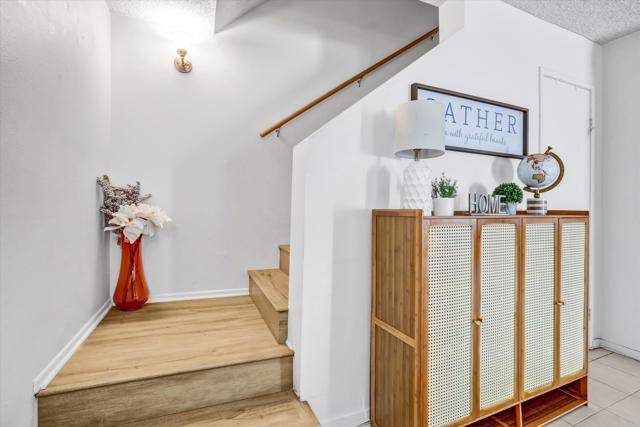 Detail Gallery Image 12 of 45 For 9908 Caminito Bolsa, San Diego,  CA 92129 - 3 Beds | 1/1 Baths