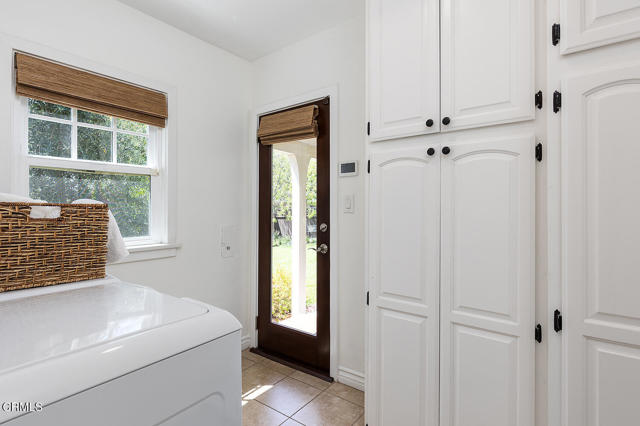 Detail Gallery Image 17 of 36 For 545 N Sunnyslope Ave, Pasadena,  CA 91107 - 3 Beds | 2/1 Baths