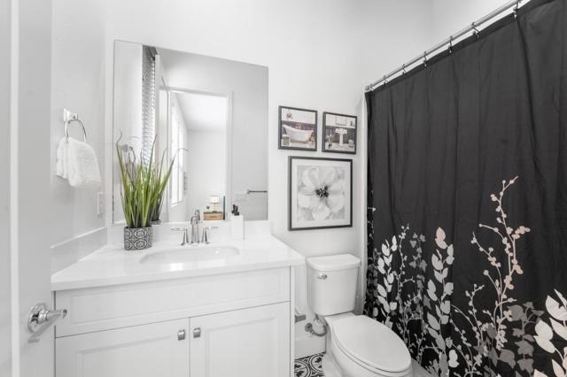 2180 Corsair Street, Alameda CA: https://media.crmls.org/mediaz/80baeefc-3e47-426c-afcd-d280552fdd51.jpg