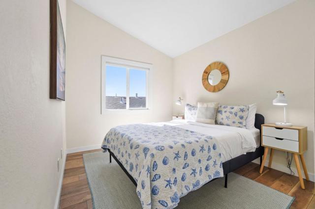 472 Lewis Lane, Pacifica CA: https://media.crmls.org/mediaz/80bb0c51-207b-4b98-8274-45e56a917efe.jpg