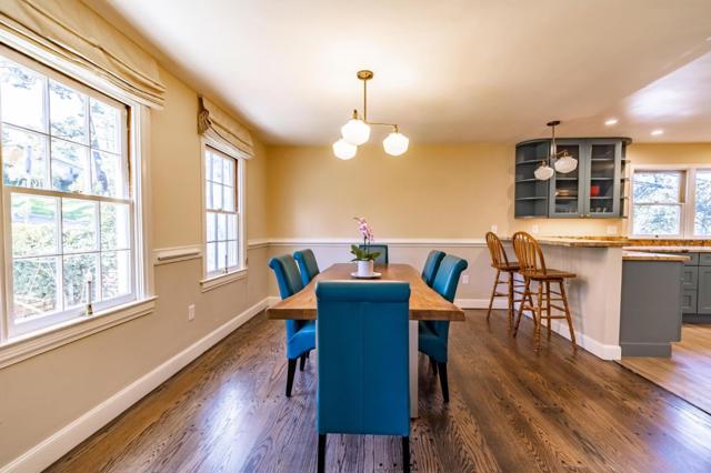 811 Alameda Avenue, Monterey CA: https://media.crmls.org/mediaz/80bc0aa0-d4be-4fad-b511-f457e7774edf.jpg
