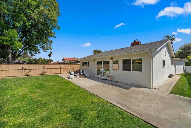 2068 Catalina, San Diego CA: https://media.crmls.org/mediaz/80bc50c6-70ba-4488-8384-c9985f4ac37e.jpg