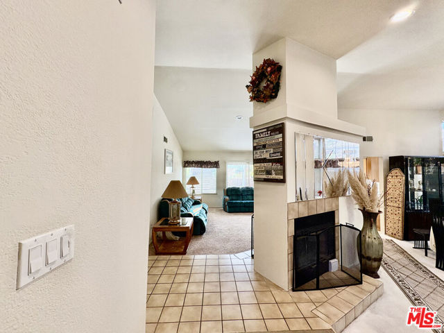3202 Angeleno Place, Palmdale CA: https://media.crmls.org/mediaz/80bc8f84-42db-4a54-9a3b-8aa9f9010792.jpg