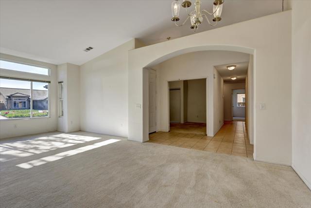 Detail Gallery Image 9 of 42 For 22929 via Santana, Nuevo,  CA 92567 - 4 Beds | 2 Baths