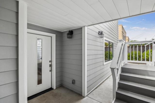 40 Eastlake Avenue, Pacifica CA: https://media.crmls.org/mediaz/80bd0185-f483-4d5a-97aa-1cb15b23337a.jpg
