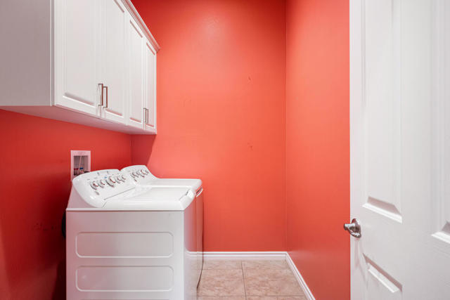 85701 Adria Drive, Indio CA: https://media.crmls.org/mediaz/80bdaa1c-84bb-448a-94d9-2c6d5e2029a8.jpg
