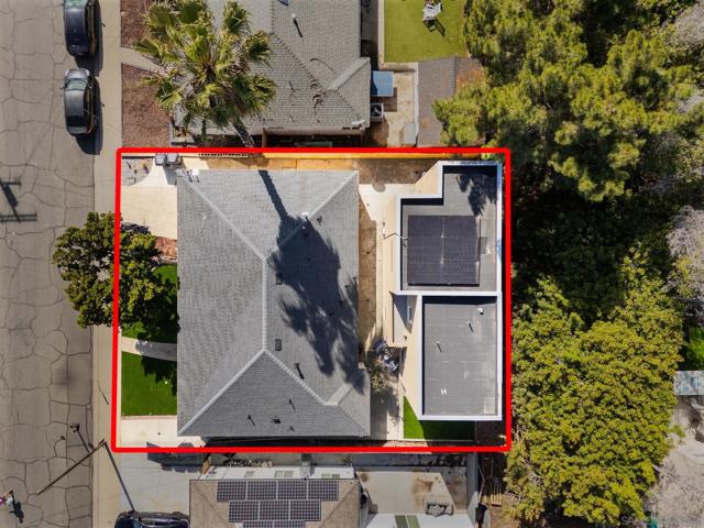 5126 5128 Alumni Pl, San Diego CA: https://media.crmls.org/mediaz/80c02908-2688-4823-b640-825c2af3d747.jpg