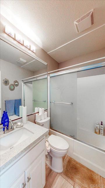 1604 Woodrum PL, El Cajon CA: https://media.crmls.org/mediaz/80c1d26b-2b5b-43f4-b20b-5227785a9cff.jpg