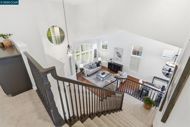 1975 Holly Creek Pl, Concord CA: https://media.crmls.org/mediaz/80c243ee-e059-4693-9ecb-8e9f132af101.jpg