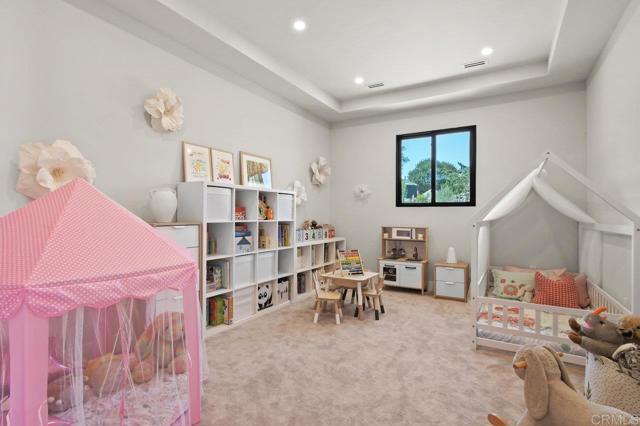 573 Lilac Ranch Rd, Alpine CA: https://media.crmls.org/mediaz/80c362b1-3835-41ac-8945-9149abc62300.jpg