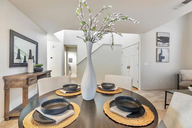 9642 Eagle Hills Way, Gilroy CA: https://media.crmls.org/mediaz/80c3be75-c35b-43cd-91f7-8c9d05a4b43e.jpg