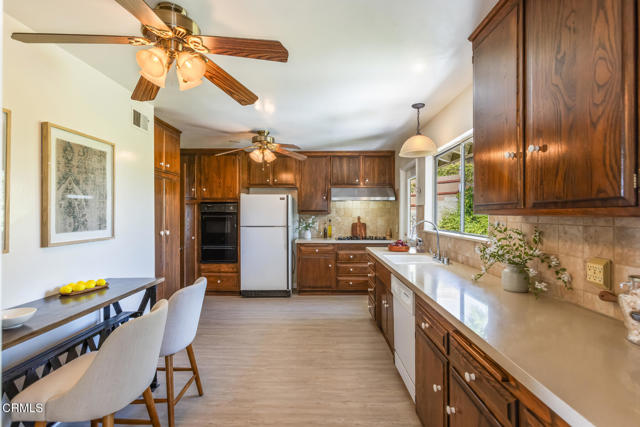 Detail Gallery Image 8 of 33 For 5240 Ramsdell Ave, La Crescenta,  CA 91214 - 4 Beds | 2 Baths