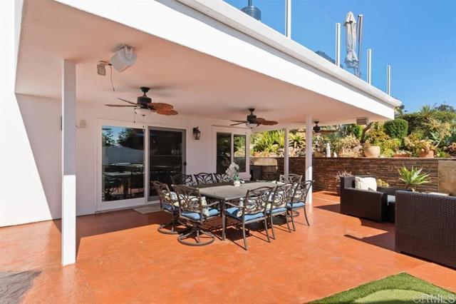 4863 Marathon Way, Oceanside CA: https://media.crmls.org/mediaz/80c5c496-5ad5-49db-9380-bdef1dae8f4d.jpg
