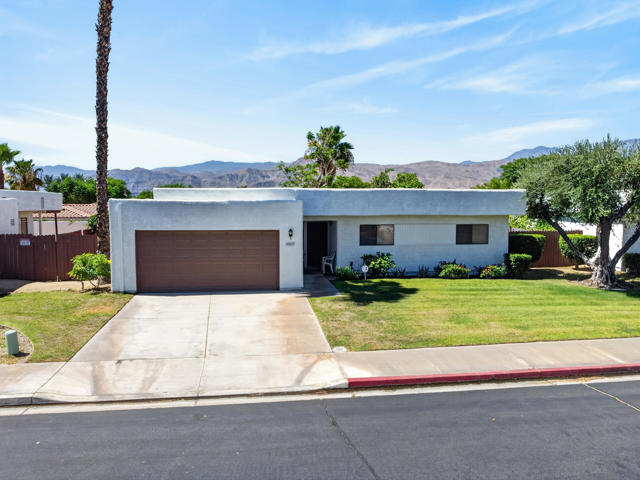 69629 Antonia Way, Rancho Mirage, CA 92270