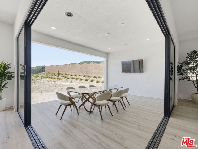 Image 36 of 54 For 12061 Northstar Lane