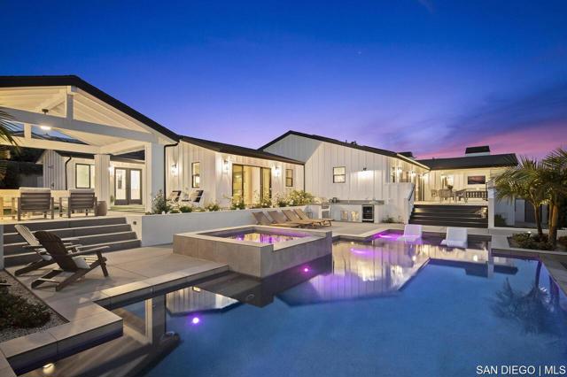 1170 Chinquapin AVE, Carlsbad CA: https://media.crmls.org/mediaz/80caafdd-3303-4463-b2a4-8f7348a4b91c.jpg