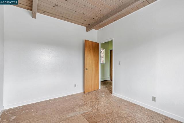 2435 Lunada Ln, Alamo CA: https://media.crmls.org/mediaz/80caf1a5-fa13-41d7-9107-ec87cf724a27.jpg