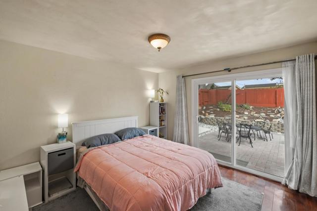 3248 Fitzgerald Circle, Marina CA: https://media.crmls.org/mediaz/80cb3db5-a59d-4e4c-b459-37f4249ac39b.jpg