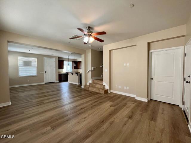 Detail Gallery Image 2 of 33 For 11293 Citrus Dr #104,  Ventura,  CA 93004 - 4 Beds | 2/1 Baths