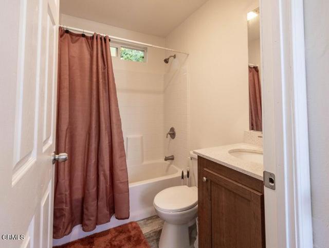 Detail Gallery Image 8 of 10 For 1200 Punta Gorda St #3,  Santa Barbara,  CA 93103 - 2 Beds | 1 Baths