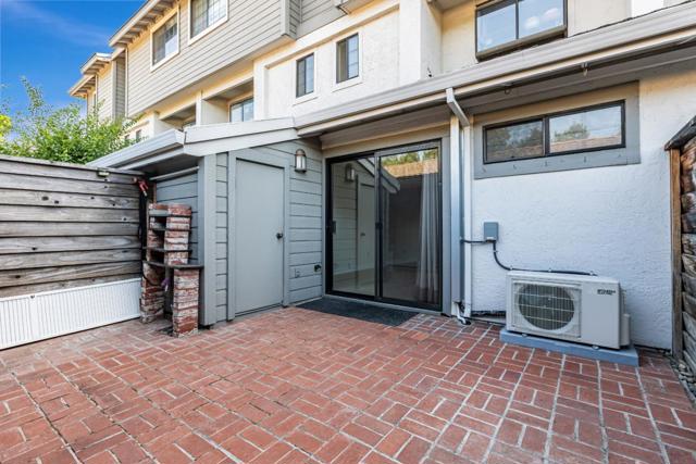 6886 Chantel Court, San Jose CA: https://media.crmls.org/mediaz/80ccae49-6157-496e-aeb6-280b2e06fad3.jpg