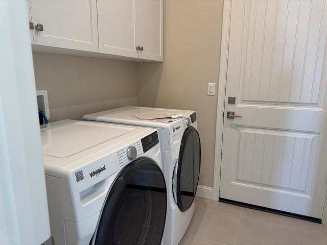 593 Santa Ynez Way, Marina CA: https://media.crmls.org/mediaz/80ccd5e3-1ad5-46dc-bbc4-c8401d53254f.jpg