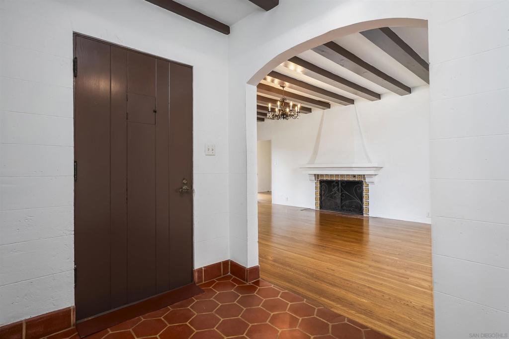 3702 Lotus Drive - photo 4