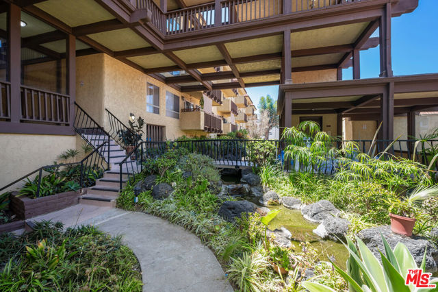 5950 Buckingham, 610 photo 34