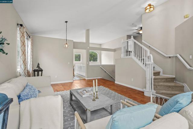 2063 BLUEROCK CT, Concord CA: https://media.crmls.org/mediaz/80d170f4-6110-4b04-b7a0-c47c5c074460.jpg